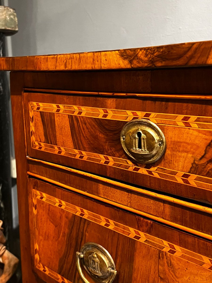 18th-century Inlaid Chest Of Drawers-photo-4