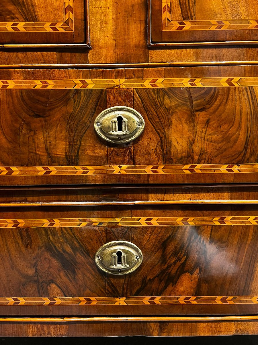 18th-century Inlaid Chest Of Drawers-photo-1