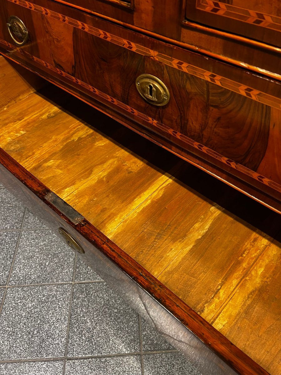 18th-century Inlaid Chest Of Drawers-photo-8