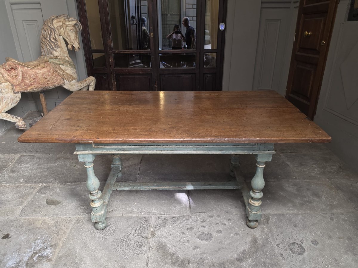 Table With A Lacquered Base-photo-2
