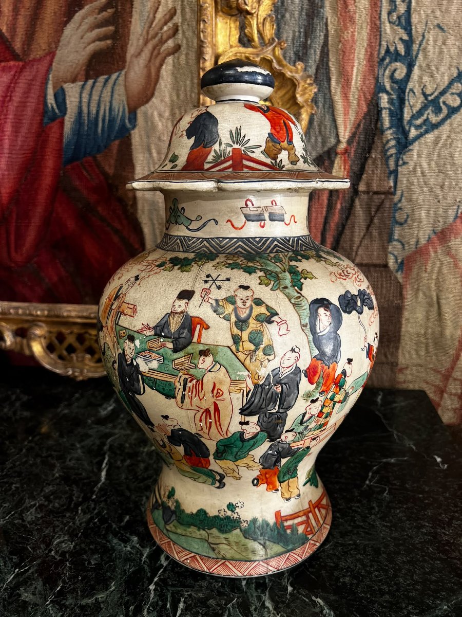Pair Of Chinese Vases-photo-4