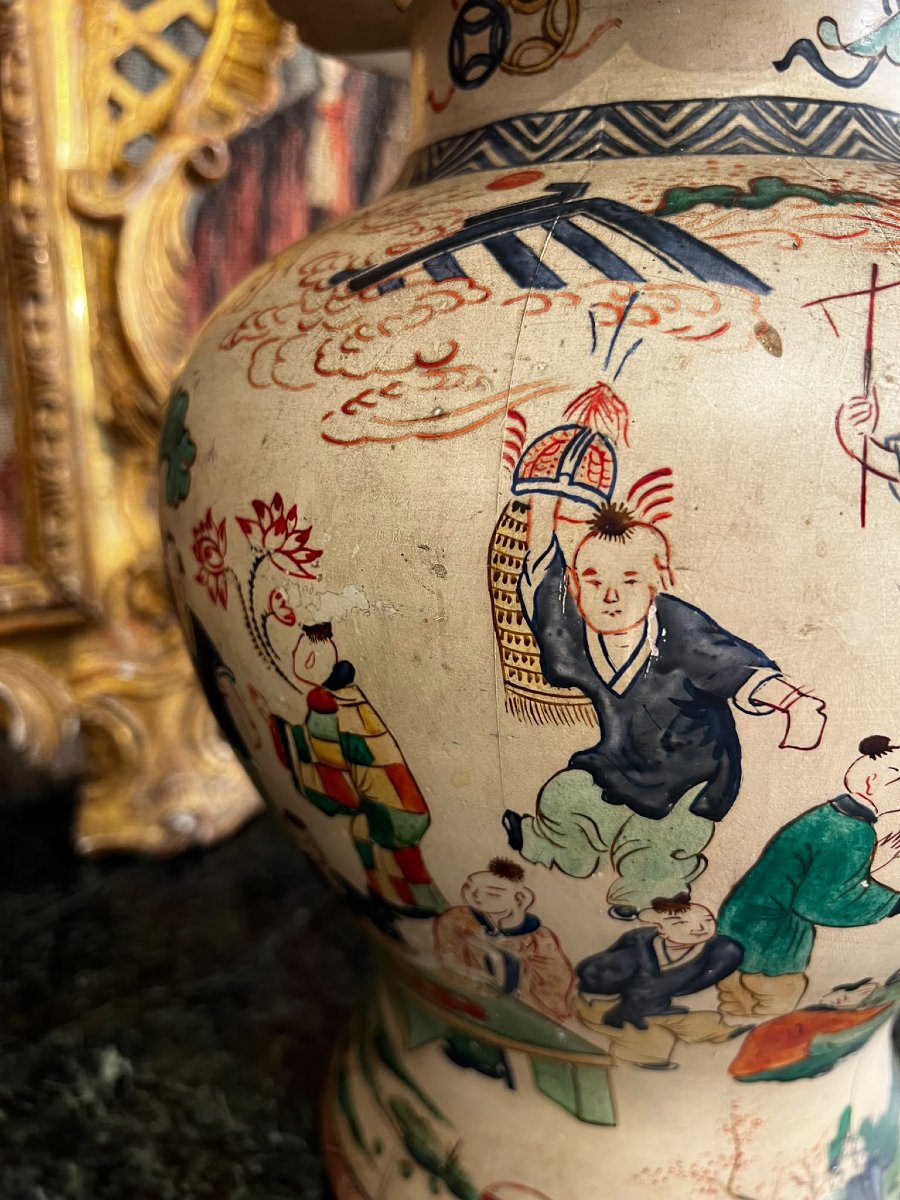 Pair Of Chinese Vases-photo-2