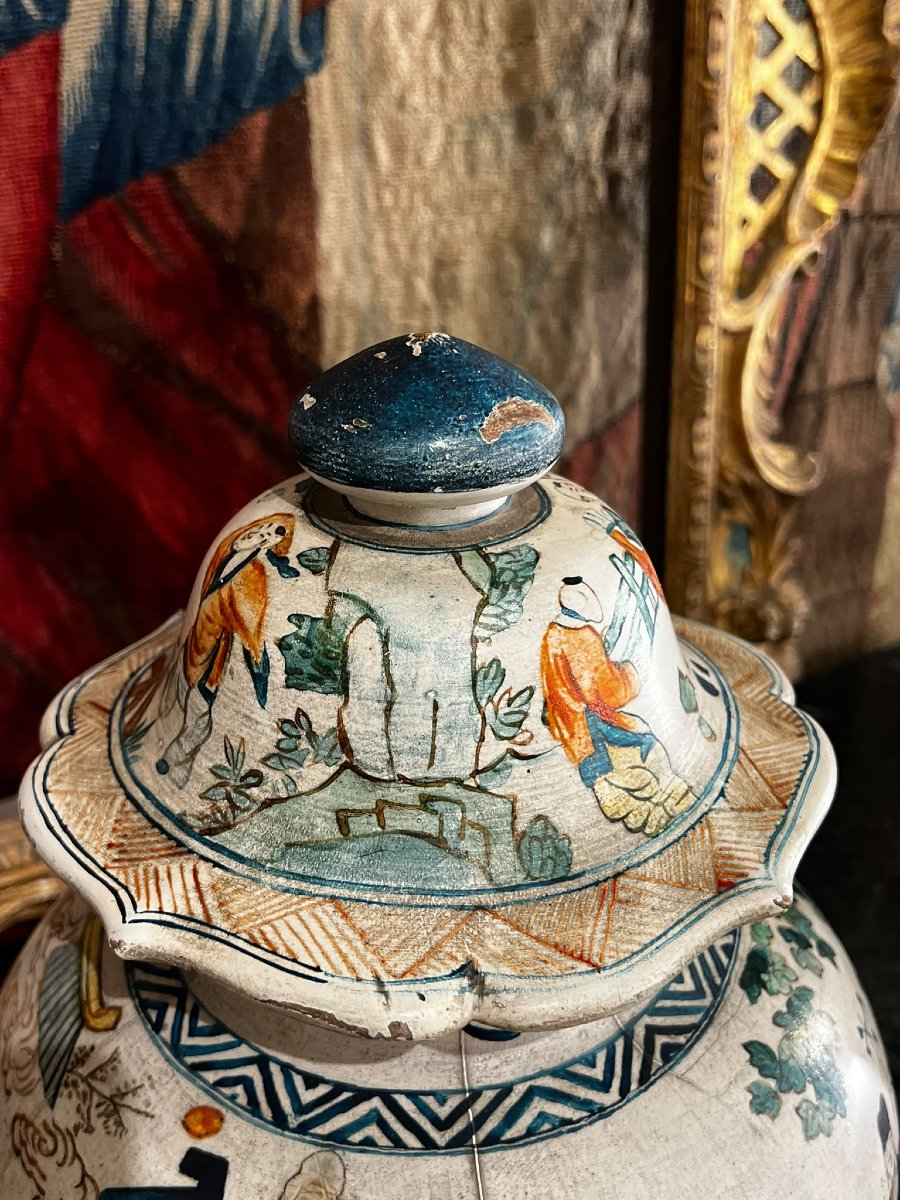 Pair Of Chinese Vases-photo-4