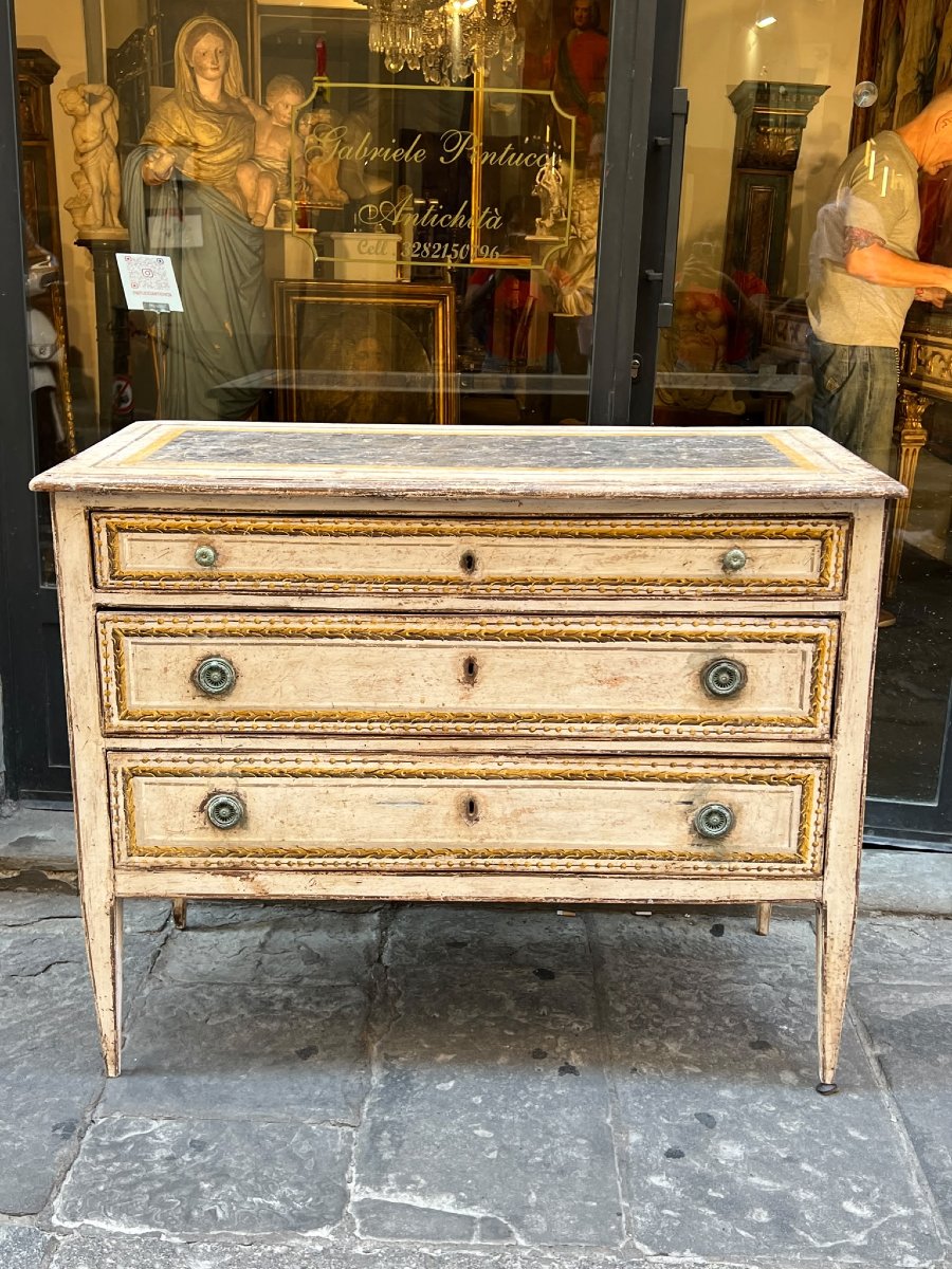 18th-century Lacquered Chest Of Drawers-photo-2