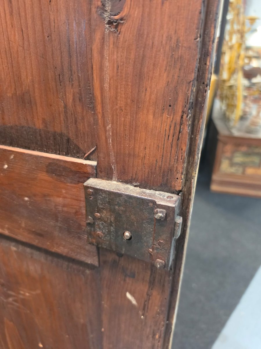 Two-door Closet-photo-3