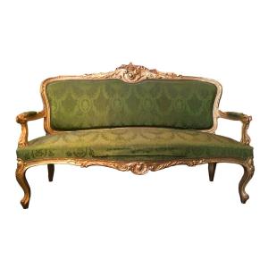 Elegant Sofa In Carved And Gilded Wood