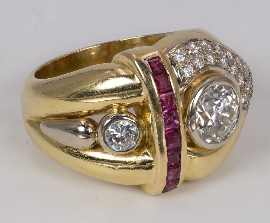 18k Gold Ring With Central (1ct) And Side (0.15ct) Diamond, Paved Diamonds And Rubies,-photo-2