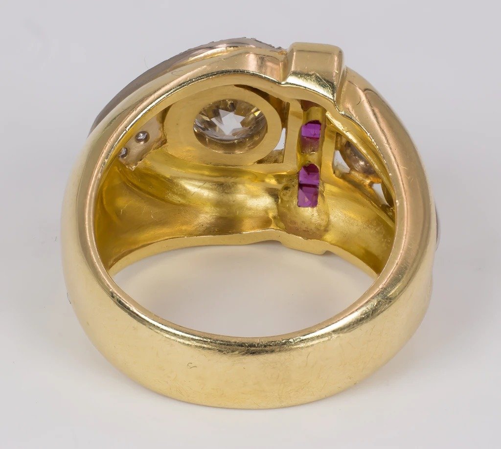 18k Gold Ring With Central (1ct) And Side (0.15ct) Diamond, Paved Diamonds And Rubies,-photo-4