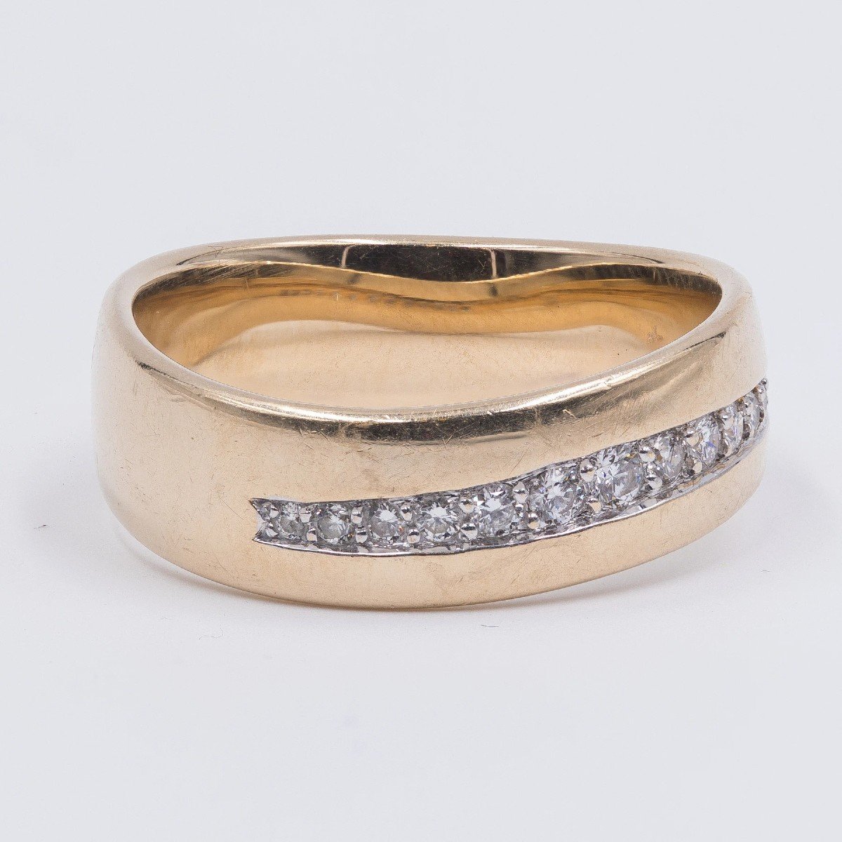 Bague Vintage Or Ornée d’un Brillant