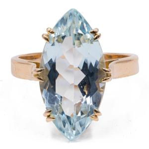 Vintage Ring In 18k Yellow Gold With Navette Cut Aquamarine (4ct)