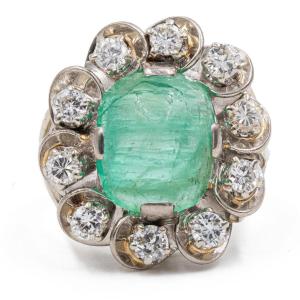 Vintage 18k White Gold Daisy Ring With Cabochon Emerald (3.60ct) And Diamonds (0.60ct), 60s