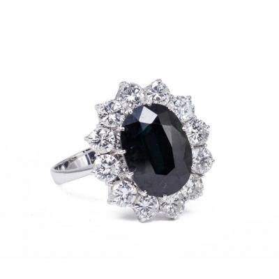 Vintage Ring In White Gold With Sapphire (6.2 Carats) And Diamonds, 1950