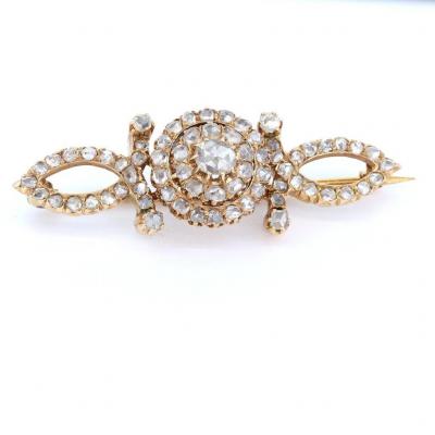 18k Gold Brooch With Diamond Rosettes