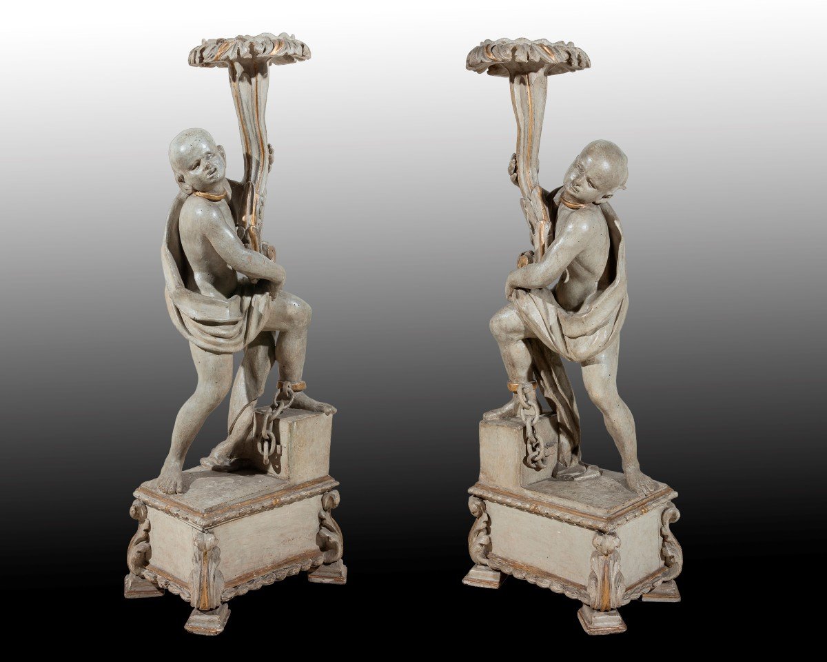 Paire De Sculptures Maure Sur Socle Rectangulaire En Laque Claire, Vénétie, XVIIIe/xixe Siècle