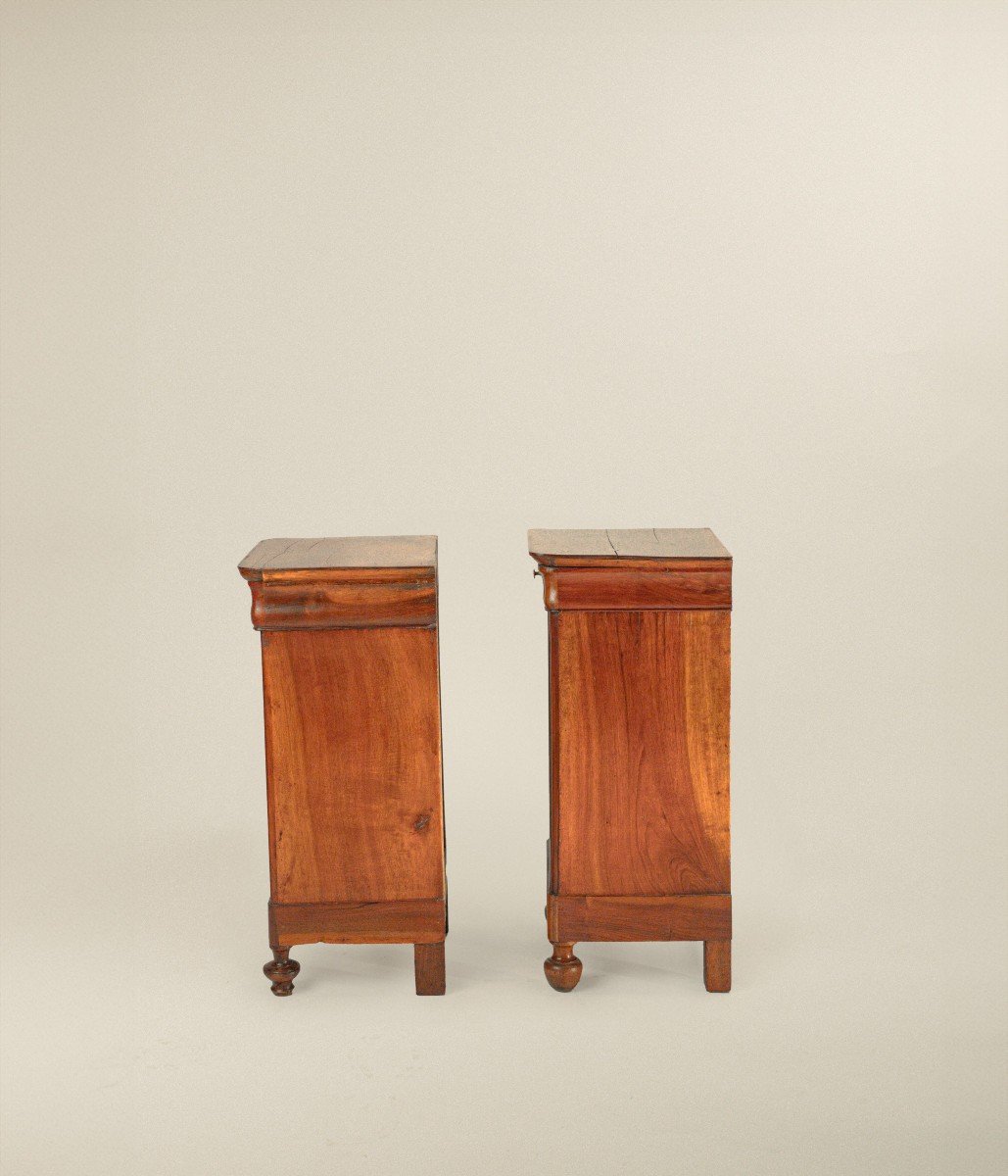 Two Walnut Bedside Tables Louis Philippe Second Half Of The 19th Century-photo-3