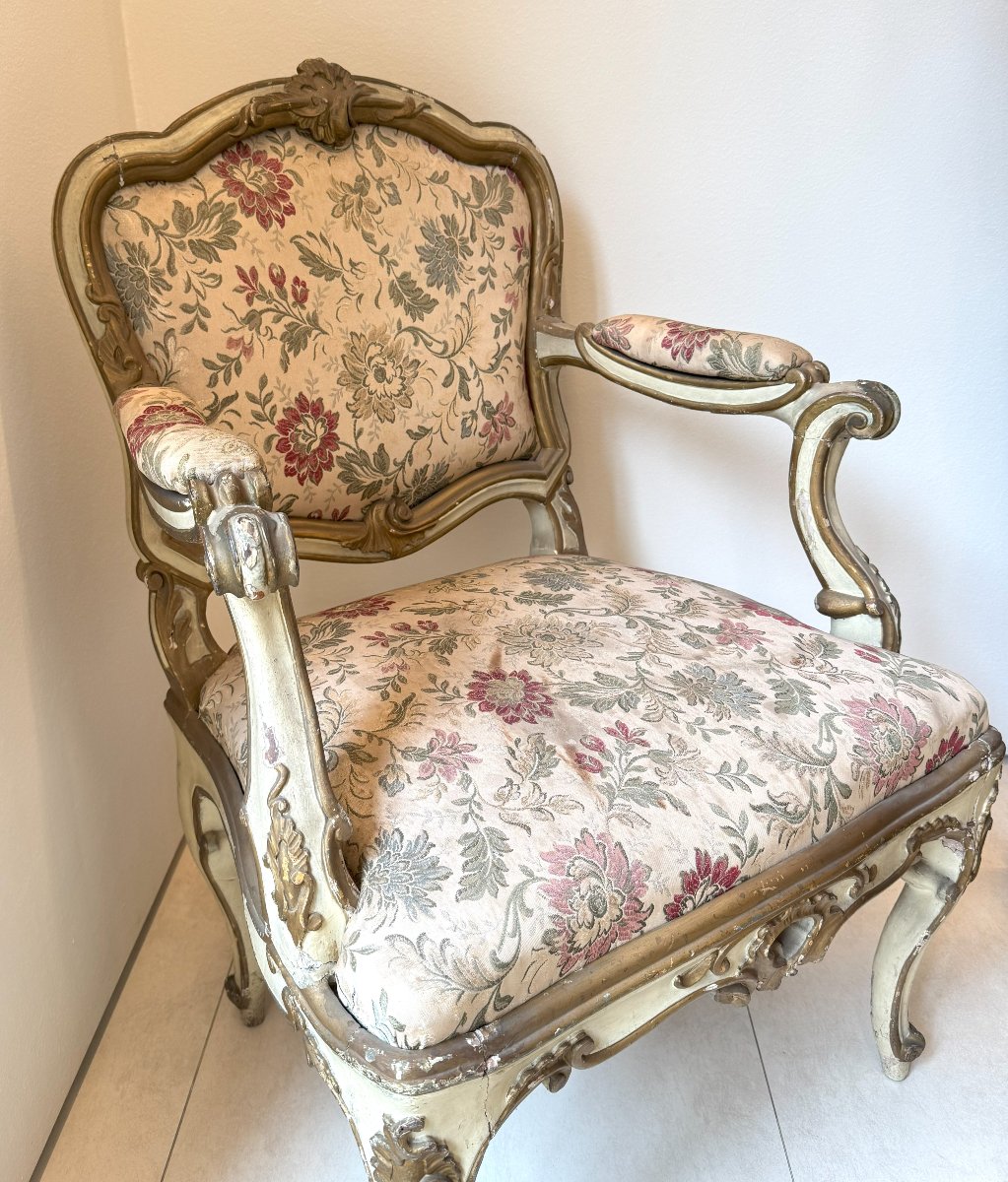 Two Armchairs In Lacquered And Gilded Wood, Lombardy, 18th Century-photo-2