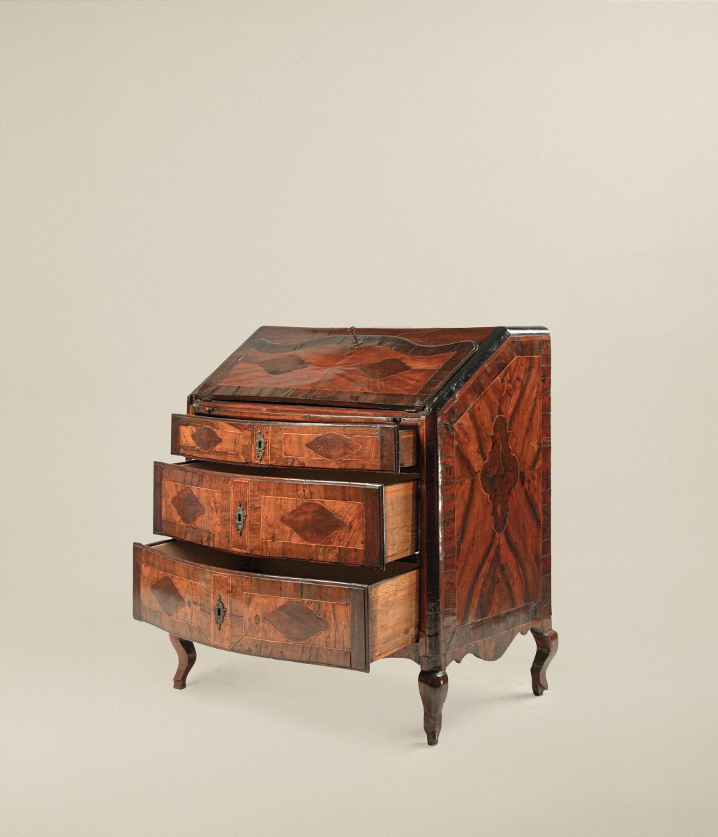 Commode à abattant en placage de noyer et bruyère de noyer, Piémont, XVIIIe siècle-photo-3