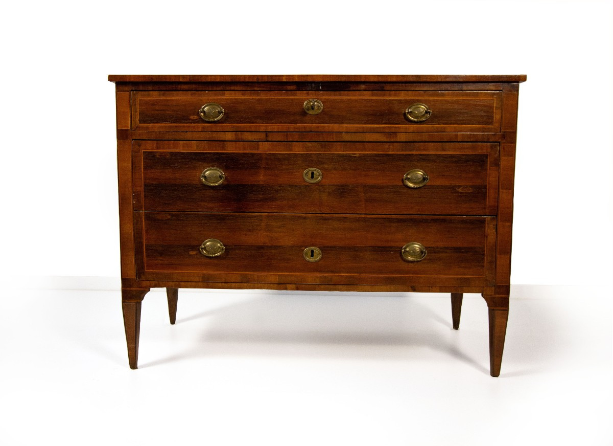 Chest Of Drawers Veneered In Rosewood And Various Woods, Late 18th/early 19th Century