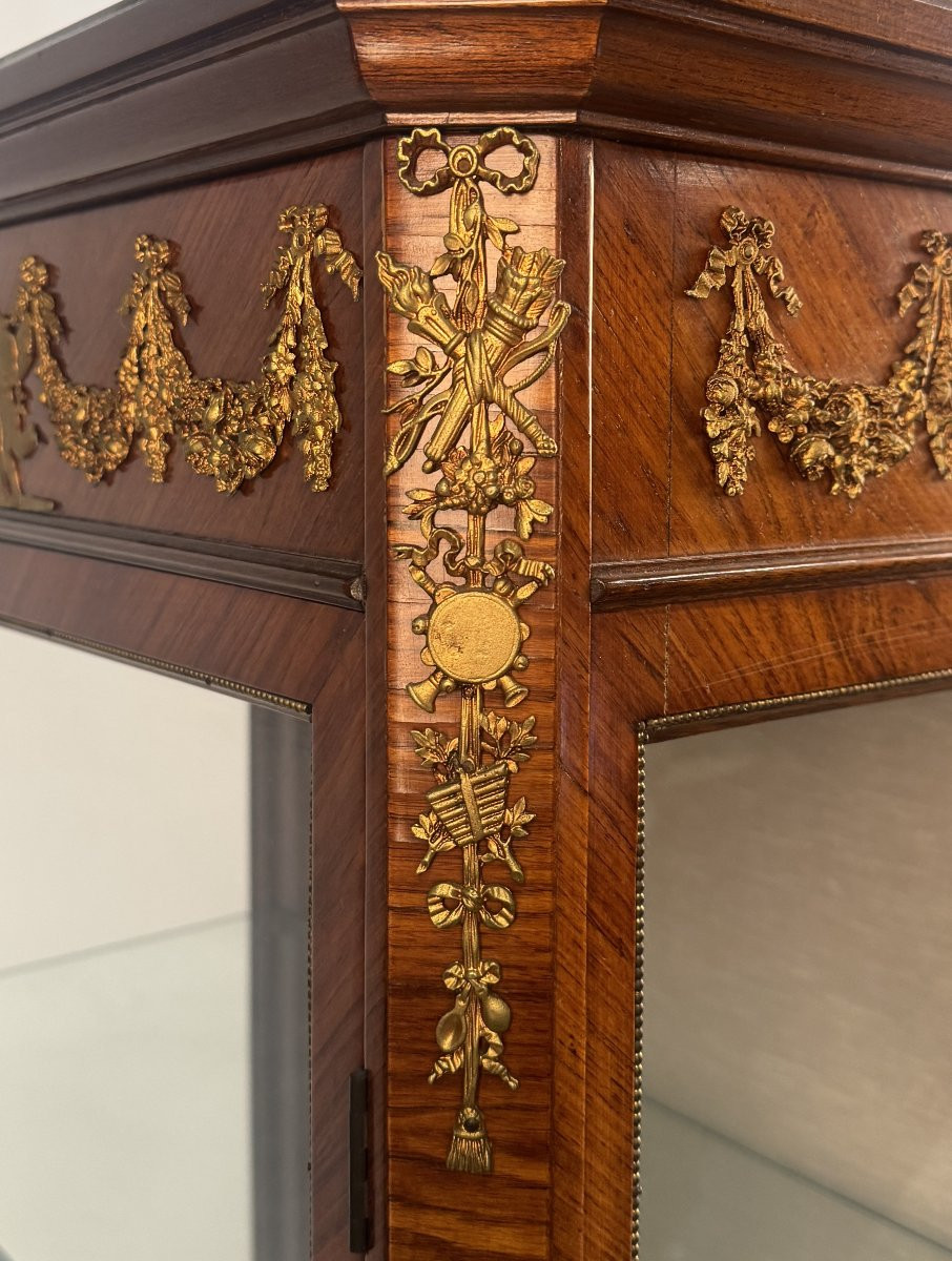 Showcase Veneered In Bois De Rose, France, Late 19th - Early 20th Century-photo-2