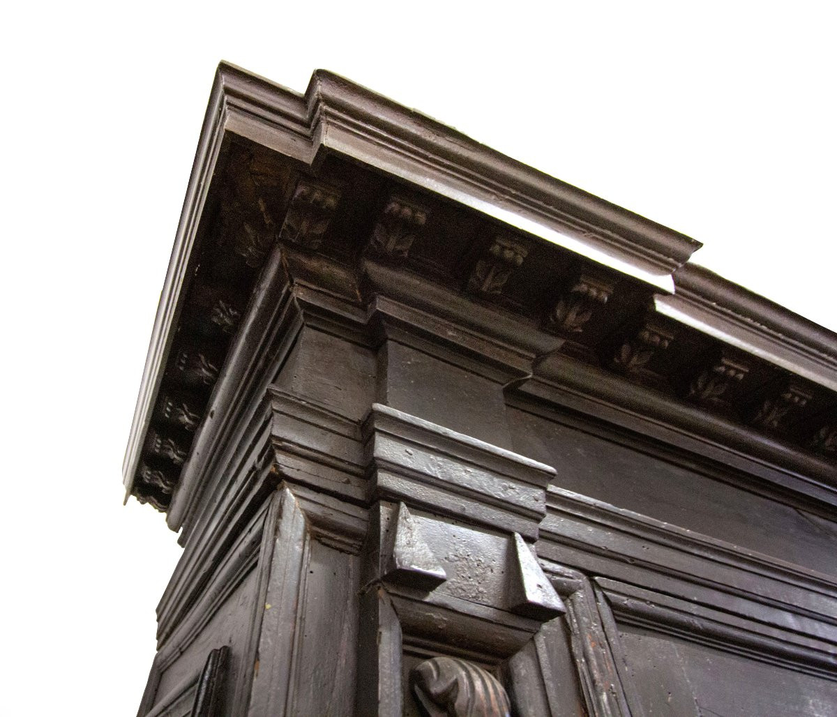 Armoire en noyer, Lombardie, XVIIe siècle-photo-4