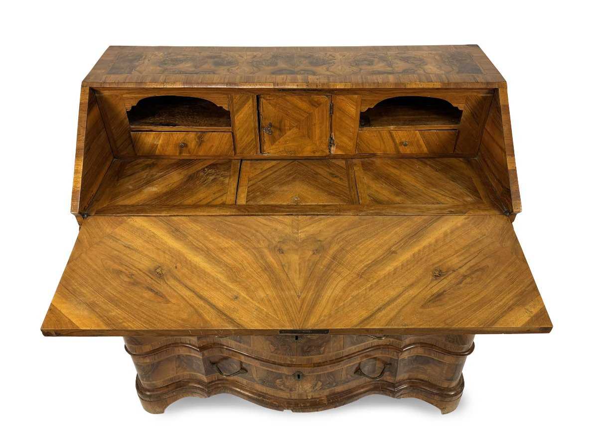 Commode à abattants en placage de loupe de noyer, Vénétie - Ferrare, milieu du XVIIIe siècle-photo-2