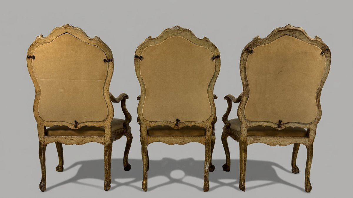 Trois fauteuils en bois doré, Venise, XVIIIe siècle-photo-3