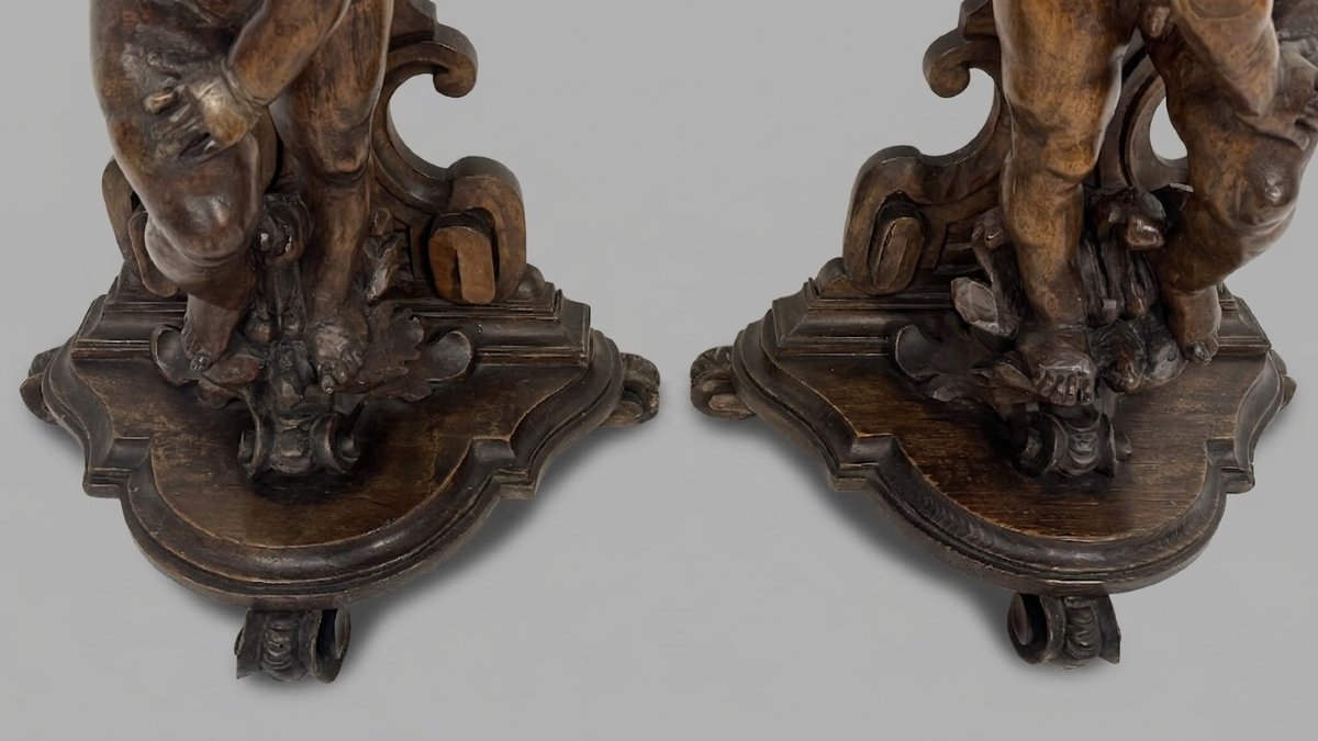 Pair Of Walnut Gueridons, 17th Century-photo-2