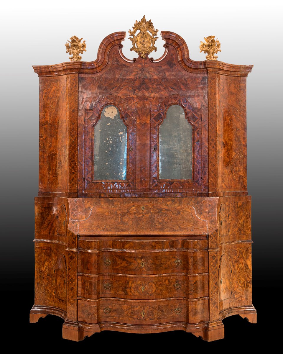 Large Venetian Trumeau With Burl Wood Inlay, 18th Century