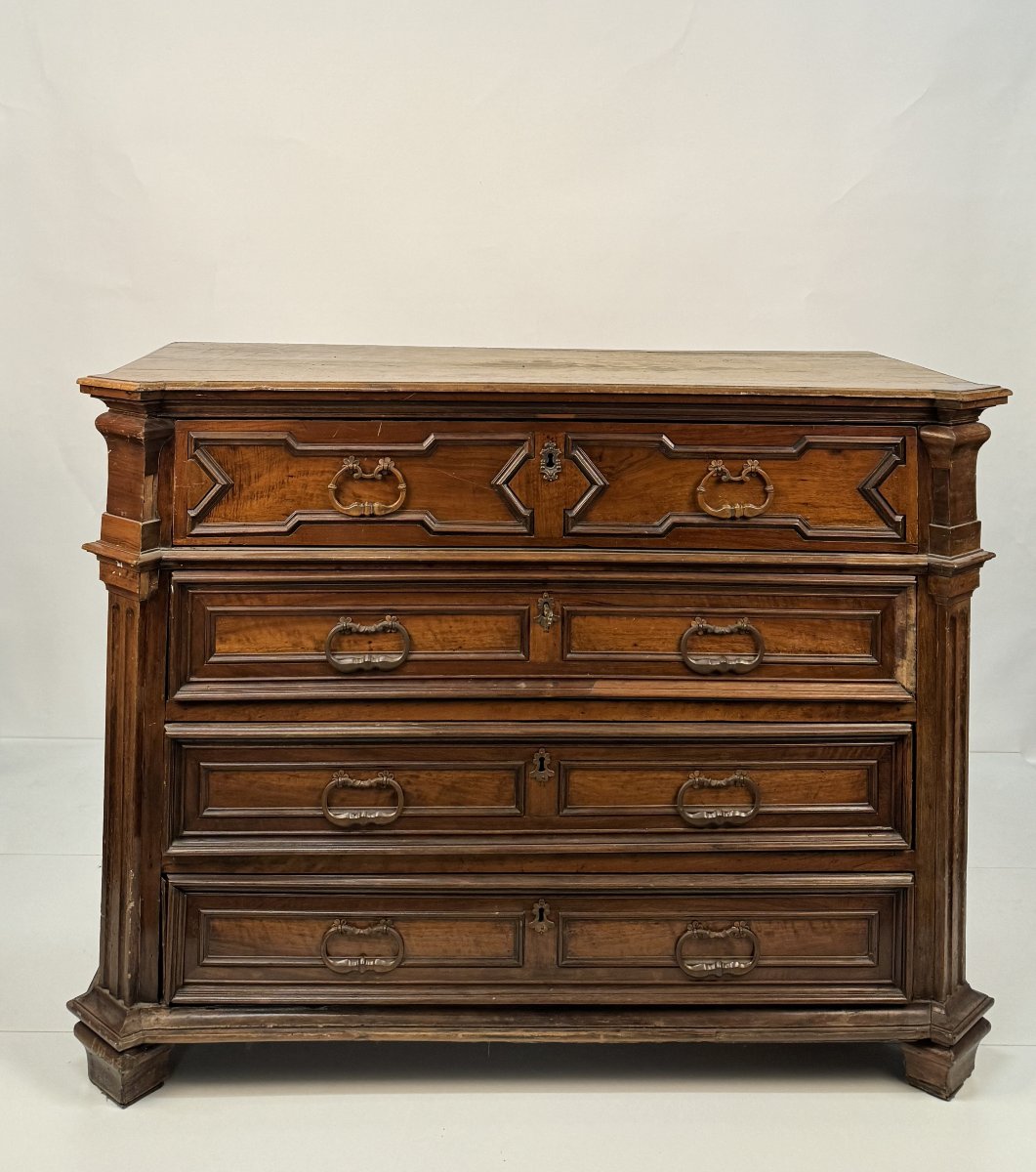 Walnut-carved Canterano, Lombardy, 17th Century.
