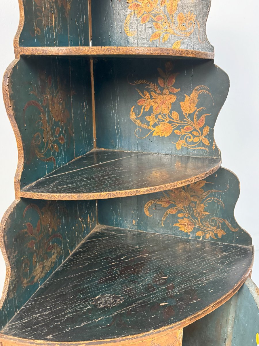 Wall-mounted Corner Cabinet, Piedmont, 18th Century-photo-1