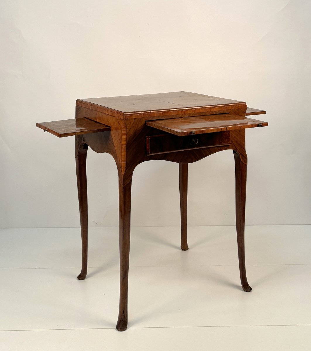 Haut bureau en placage de noyer, Vénétie, seconde moitié du XVIIIe siècle-photo-2