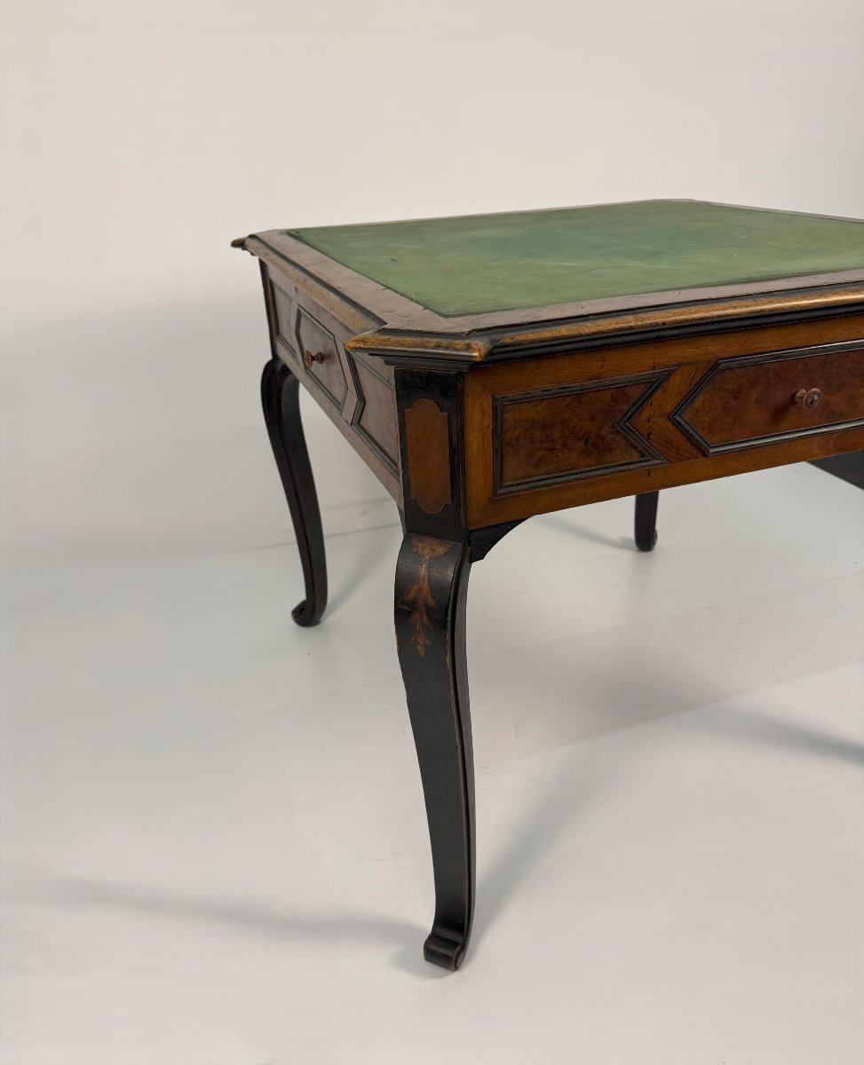 Table à jeu en placage de noyer, XIXe siècle-photo-3