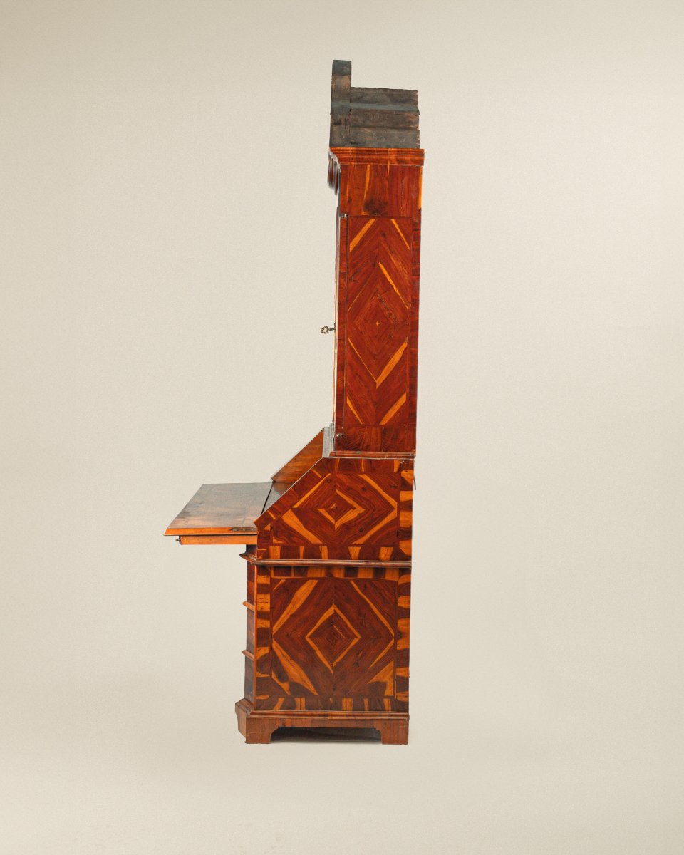 Commode pliante avec ascenseur en placage de caroube, Vénétie du XVIIIe siècle-photo-5