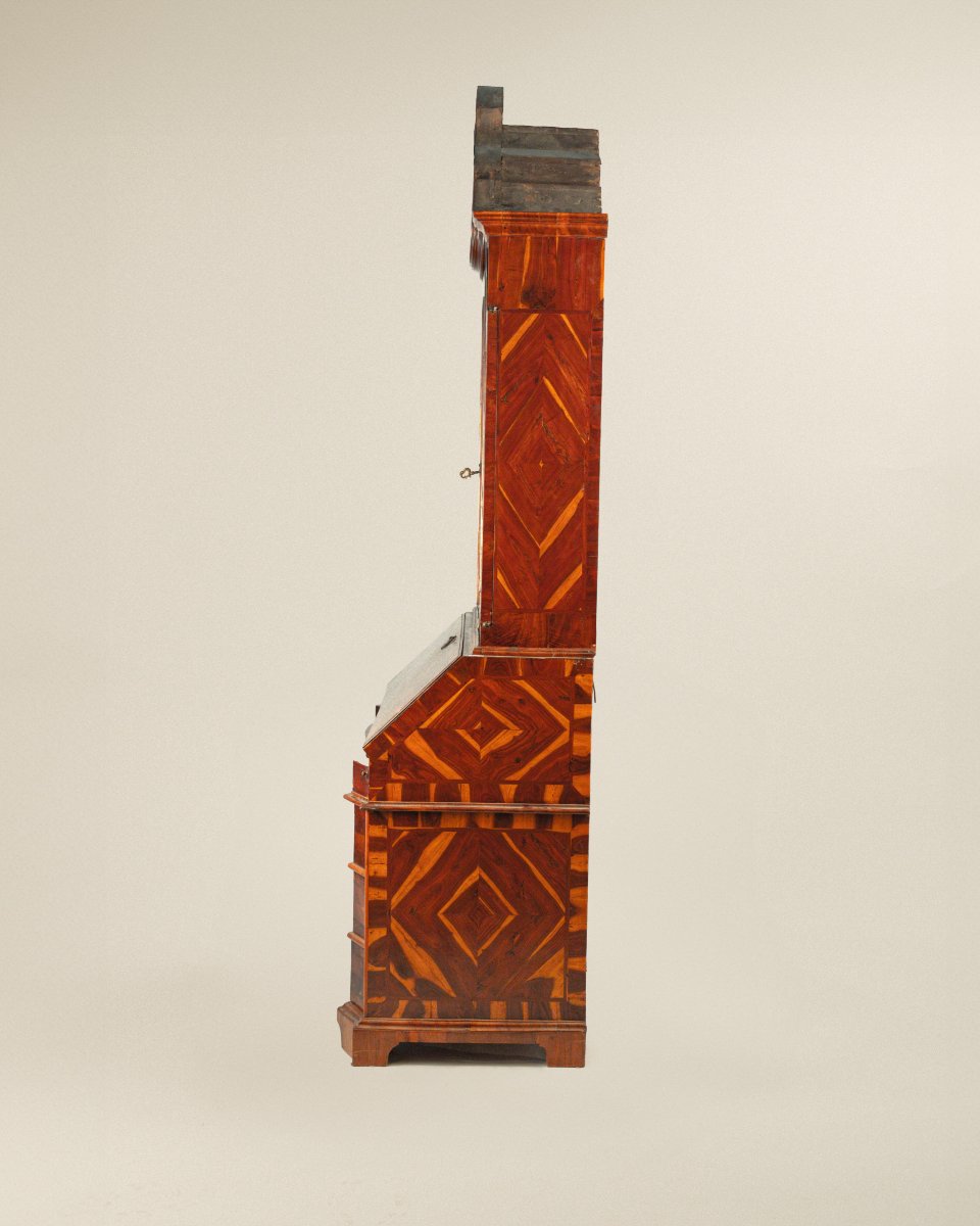 Commode pliante avec ascenseur en placage de caroube, Vénétie du XVIIIe siècle-photo-6