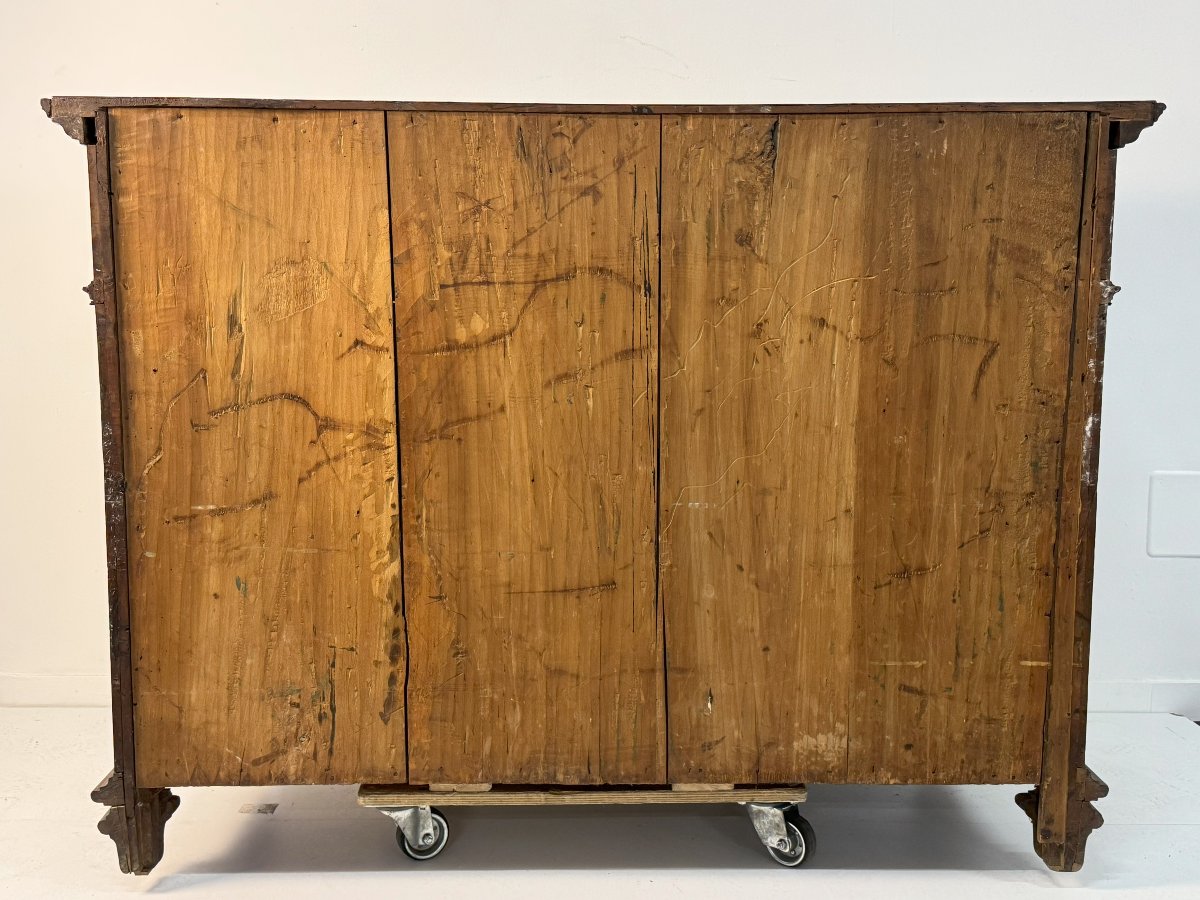 Commode en noyer partiellement plaquée, fin du XVIIe siècle-photo-3