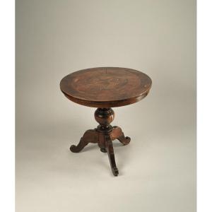 Petite Table En Placage Et Marqueterie De Différents Bois, XXème Siècle,