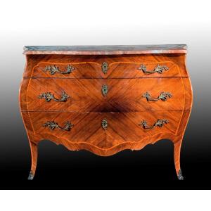 Commode En Placage De Bois De Violette De Style Génois Du XVIIIe Siècle