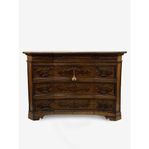 Walnut Chest Of Drawers, Bergamo, First Half Of The 18th Century,