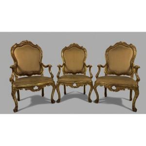 Trois fauteuils en bois doré, Venise, XVIIIe siècle