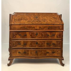 Commode à abattant plaquée en noyer et bruyère de noyer, Lombardie (Brescia), XVIIIe siècle