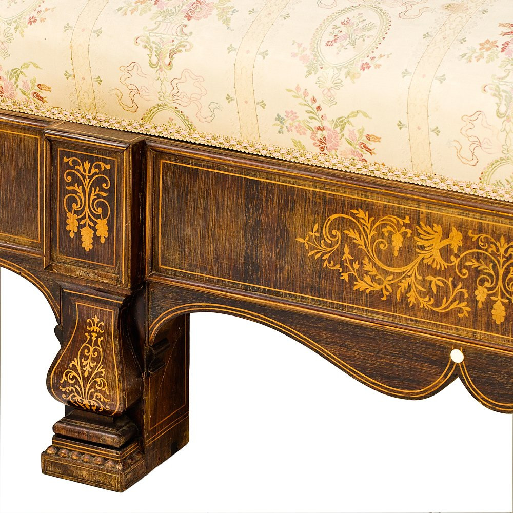 Neapolitan Smith Sofa-photo-6