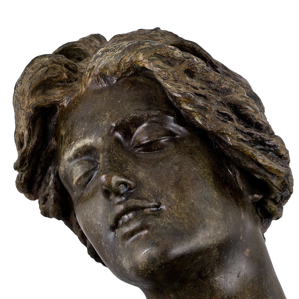 Sculpture Depicting “woman In Ecstasy”-photo-4