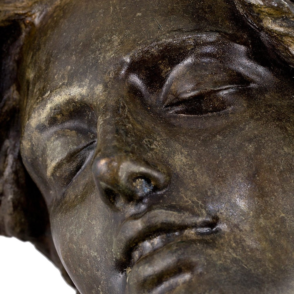 Sculpture Depicting “woman In Ecstasy”-photo-1
