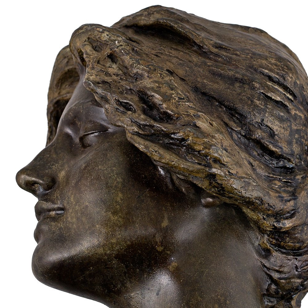Sculpture Depicting “woman In Ecstasy”-photo-2