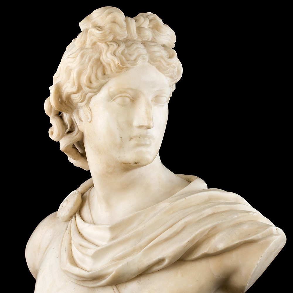 Sculpture représentant « Apollon »-photo-1