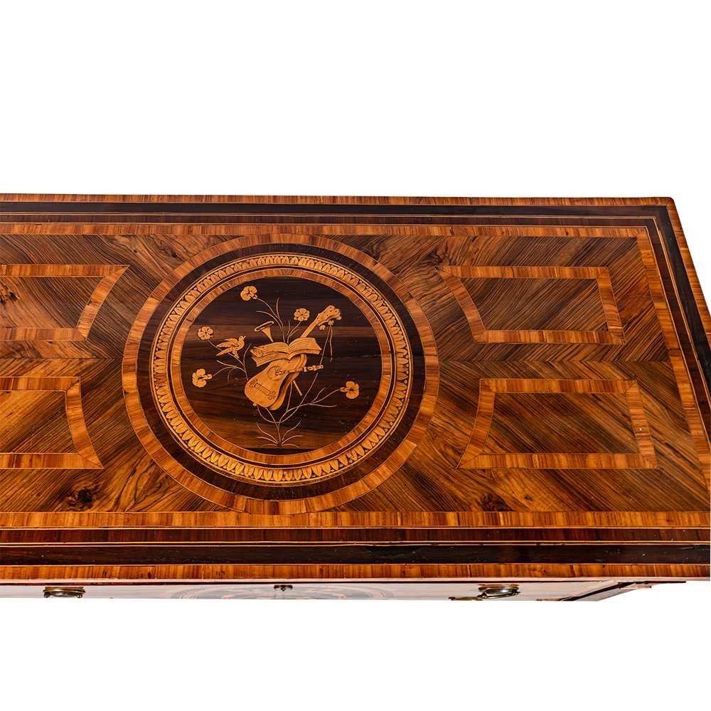 Extremely Rare Lombard Chest Of Drawers-photo-4