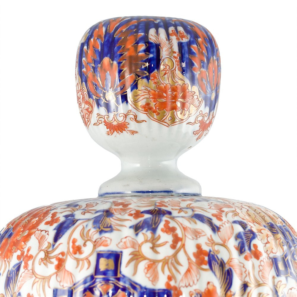 Pair Of Imari Vases - Japan-photo-1