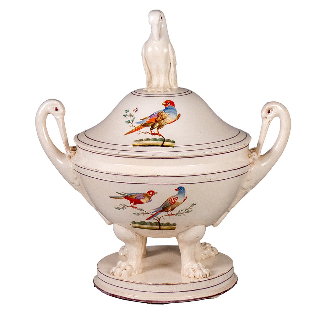 Neapolitan Giustiniana Earthenware Tureen