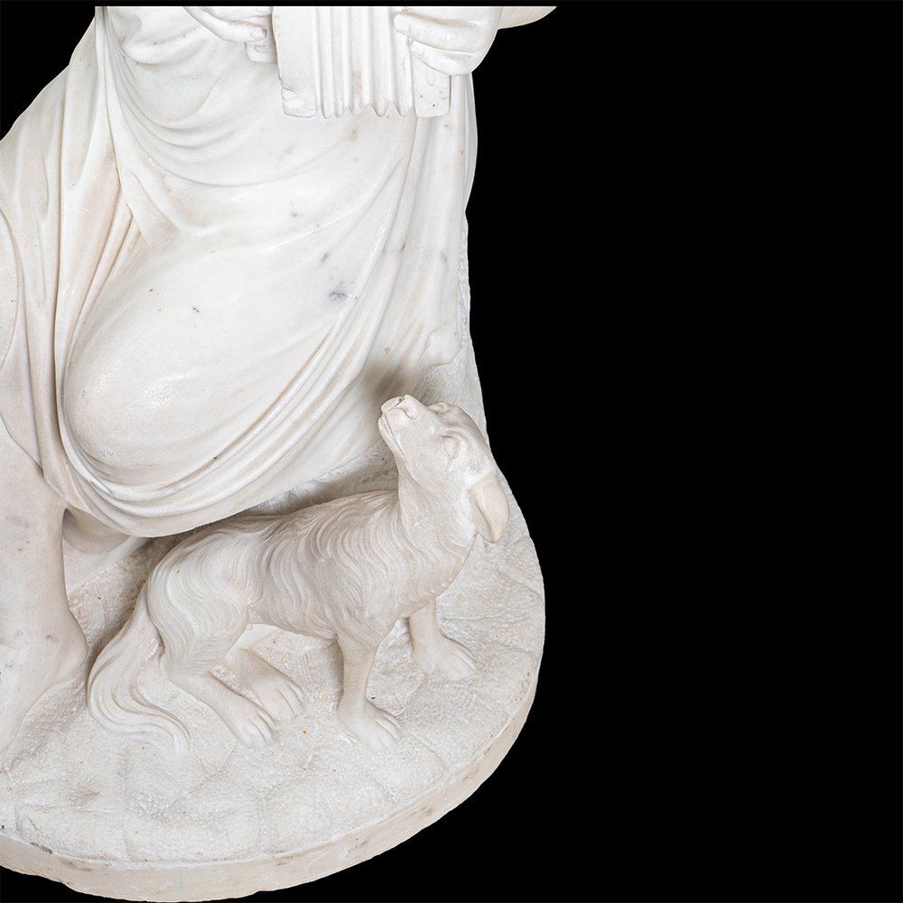 Sculpture en marbre représentant un garçon et son chien-photo-6