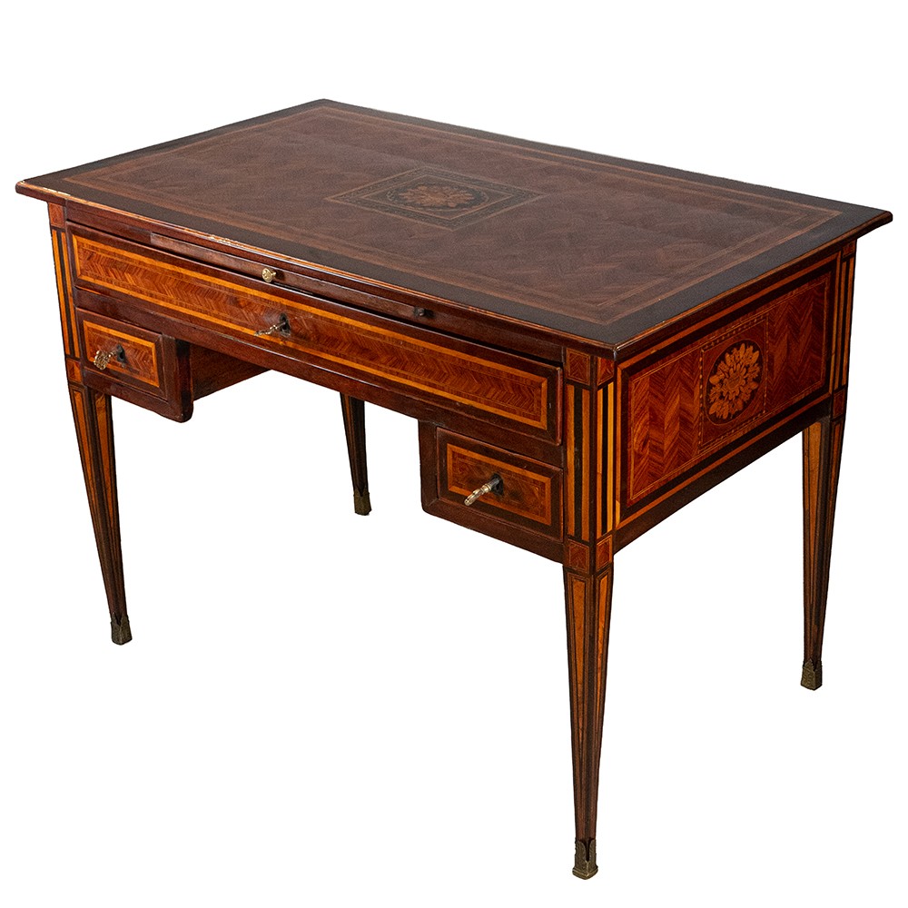 Bureau Louis XVI